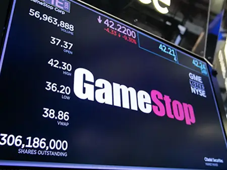 GameStop Stock Falls on Q1 2025 Revenue Decline