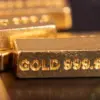 Gold Price Expected to Fall on Easing Middle East Tensions