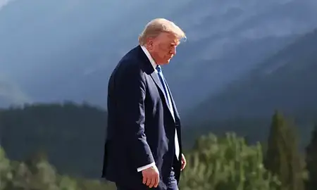 US Stocks Fall after Trump Calls for Evacuation of Tehran