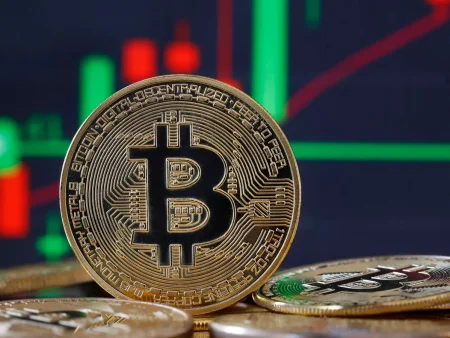 Bitcoin rallies to fresh all-time high above $118,000